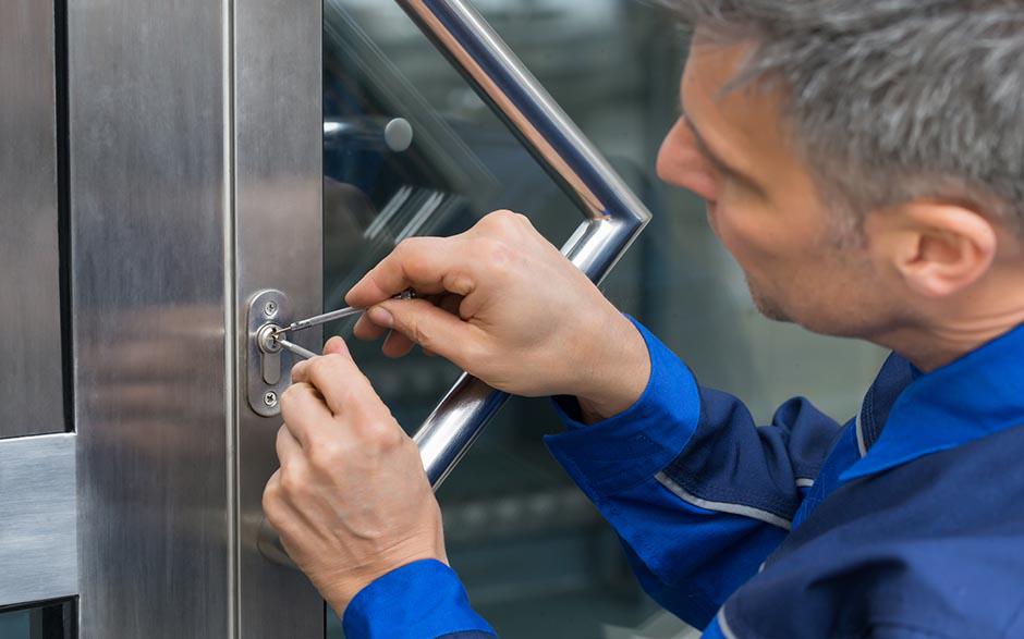 ouvrir une porte sans clé Nanterre